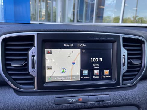 Used 2017 Kia Sportage EX w/ EX Technology Package FWD image 26