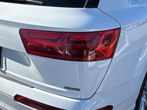 Used 2019 Audi Q7 2.0T Premium w/ Cold Weather Package image 38