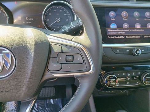 Used 2020 Buick Encore GX Essence w/ Experience Buick Package image 27