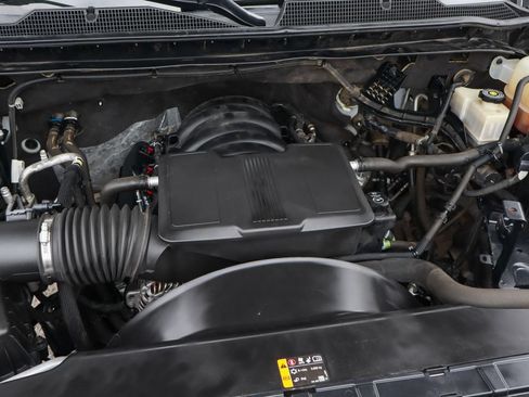 Used 2020 Chevrolet Silverado 2500 Custom w/ Custom Value Package AWD/4WD image 14
