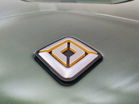 Used 2024 Rivian R1S Adventure image 16