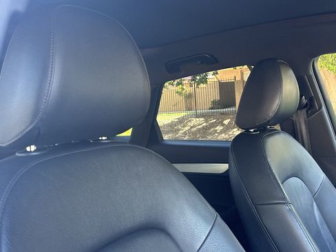 Used 2015 Audi Q3 2.0T Prestige w/ Prestige Package AWD/4WD image 25