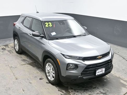 Used 2023 Chevrolet TrailBlazer LS image 21