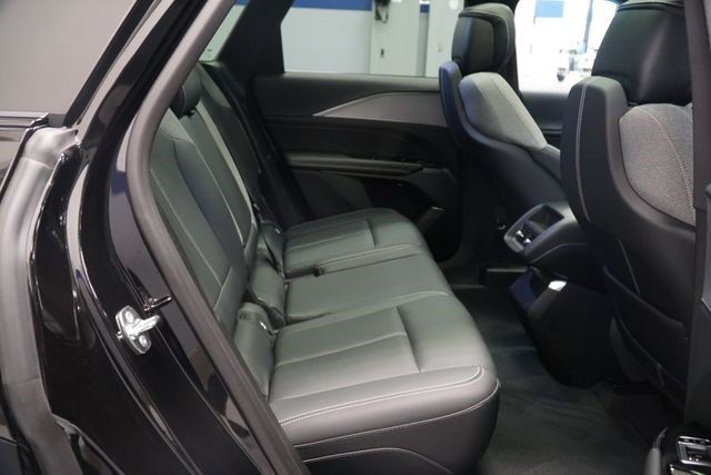 Certified 2024 Cadillac Lyriq Tech AWD/4WD image 15
