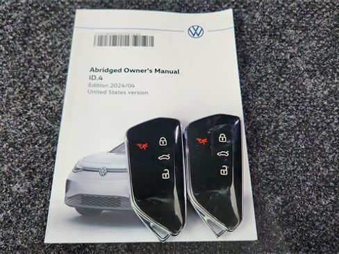 Used 2025 Volkswagen ID.4 Pro image 65