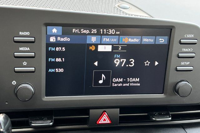 New 2026 Hyundai Elantra SEL Sport FWD image 16