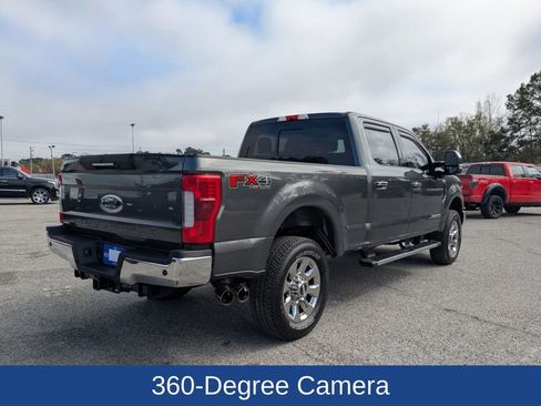 Used 2019 Ford F250 Lariat w/ Lariat Ultimate Package image 4