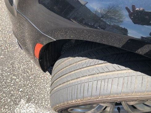 Used 2019 Chrysler 300 Limited image 12