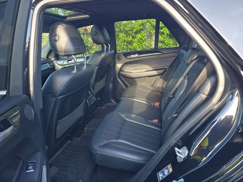 Used 2017 Mercedes-Benz GLE 350 w/ Premium 1 Package image 16