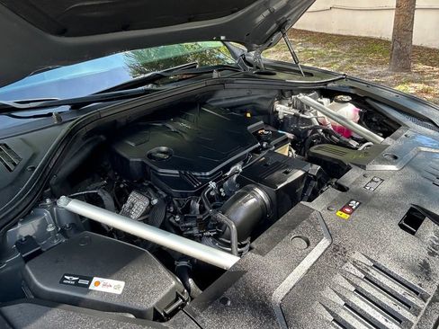Used 2022 Genesis GV70 2.5T AWD/4WD image 28