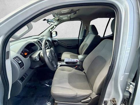 Used 2014 Nissan Xterra X AWD/4WD image 11