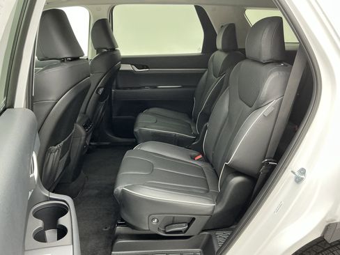 Used 2025 Hyundai Palisade SEL image 19