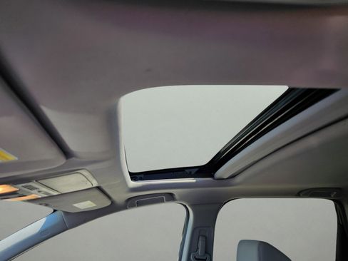 Used 2020 Honda CR-V Touring image 19