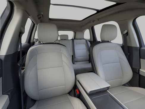 New 2026 Lincoln Nautilus Premier w/ Equipment Group 102A AWD/4WD image 10
