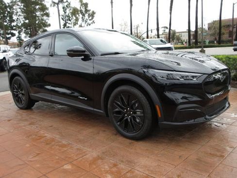 New 2026 Ford Mustang Mach-E Select w/ Technology Package RWD image 6