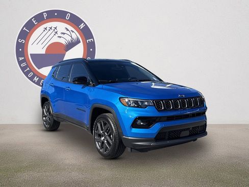 New 2026 Jeep Compass Limited image 2