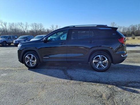 Used 2021 GMC Terrain SLT image 27