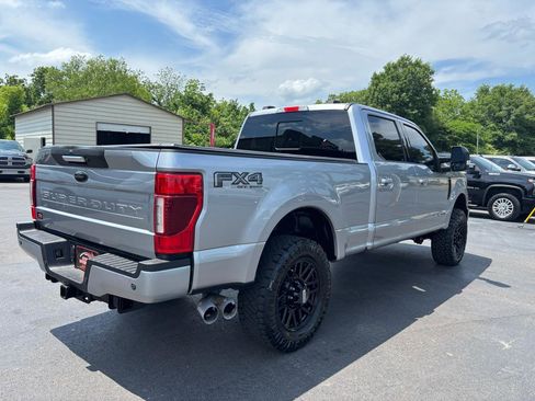 Used 2020 Ford F250 Lariat AWD/4WD image 6