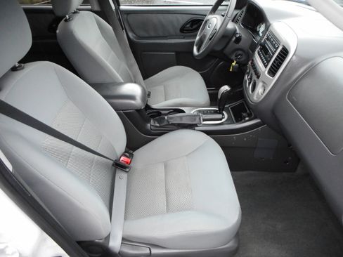 Used 2007 Ford Escape 4WD Hybrid image 27