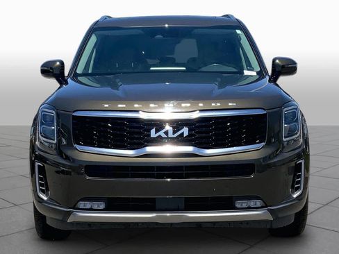 Used 2022 Kia Telluride SX w/ Towing Package FWD image 4