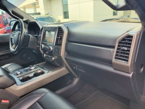 Used 2019 Ford Expedition Max XLT w/ Equipment Group 201A image 34