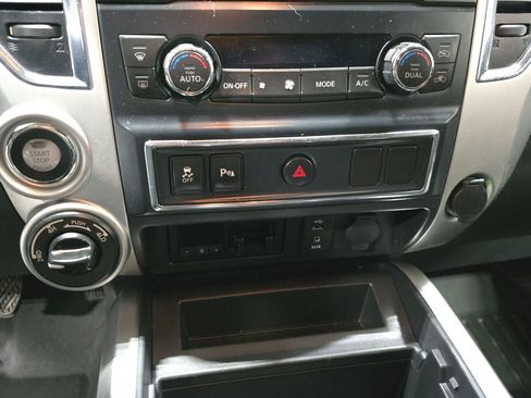 Used 2016 Nissan Titan PRO-4X image 15