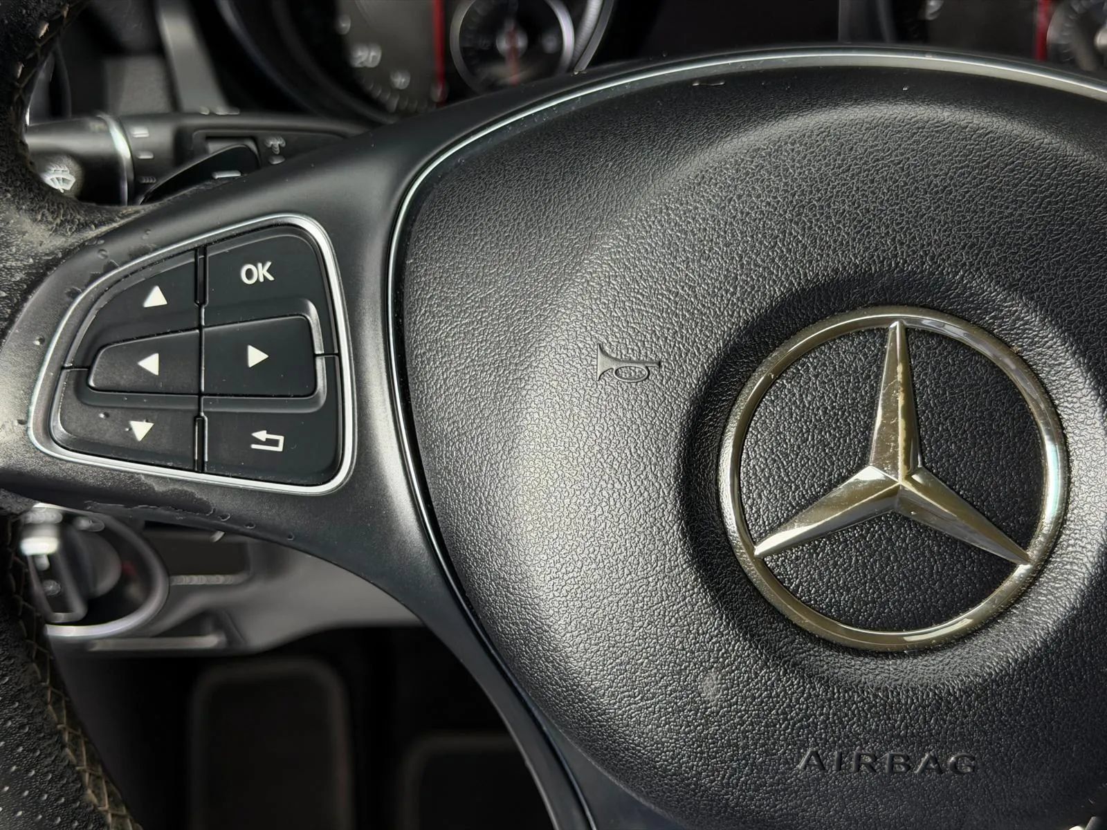 Used 2018 Mercedes-Benz GLA 250 w/ Multimedia Package image 31