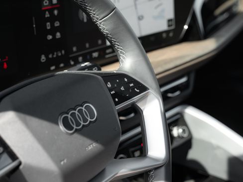 Certified 2025 Audi Q5 Premium w/ Premium Plus AWD/4WD image 12