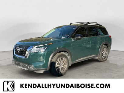 Used 2022 Nissan Pathfinder Platinum w/ Cargo Package