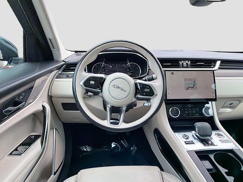 Used 2021 Jaguar F-PACE S image 16