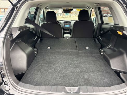 Used 2024 Mitsubishi Outlander Sport ES image 19