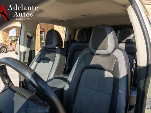 Used 2022 Chevrolet Colorado Z71 RWD image 6