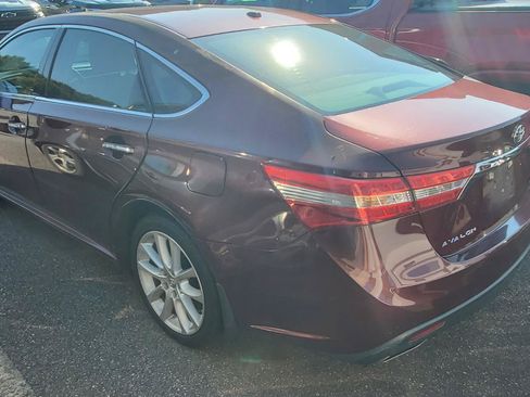 Used 2013 Toyota Avalon XLE Touring FWD image 8