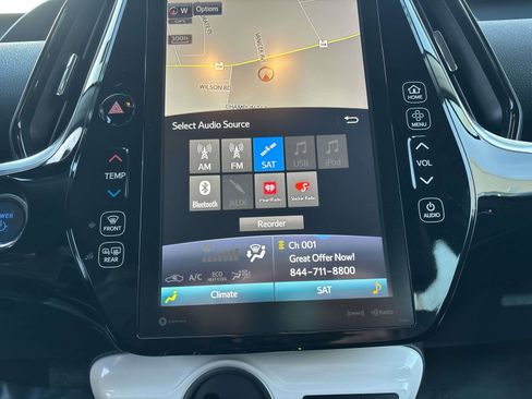 Used 2018 Toyota Prius Prime Premium w/ Carpet Mat Package image 26