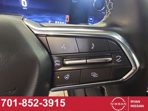 Used 2024 Chevrolet Traverse Z71 w/ Enhanced Driving Package image 28