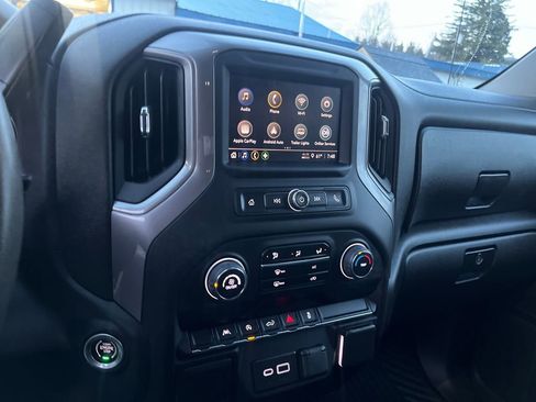 Used 2023 Chevrolet Silverado 1500 Custom image 22