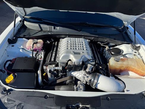 Used 2015 Dodge Charger SRT Hellcat image 13