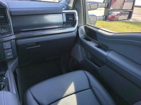 New 2026 Ford F350 Lariat w/ FX4 Off-Road Package image 17
