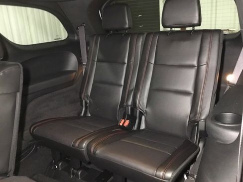 Used 2024 Dodge Durango GT image 40