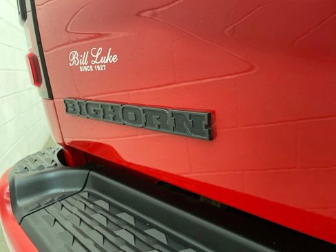 Certified 2024 RAM 2500 Big Horn w/ Night Edition AWD/4WD image 9