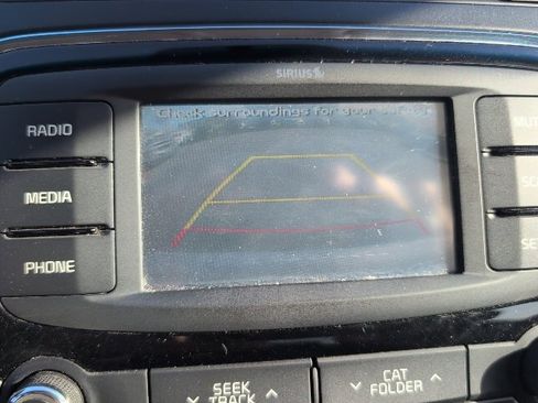 Used 2018 Kia Forte LX w/ LX Rear Camera Package image 18