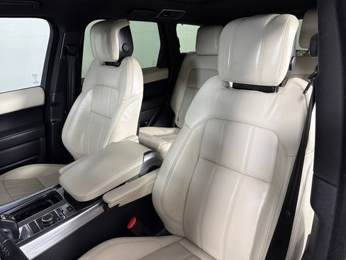 Used 2019 Land Rover Range Rover Sport HSE image 14