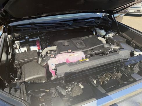 Used 2026 Toyota Tundra Limited image 24