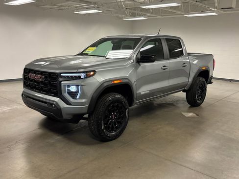 New 2026 GMC Canyon Elevation w/ Convenience Package image 5