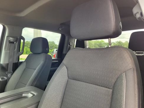 Used 2024 GMC Sierra 2500 SLE AWD/4WD image 31