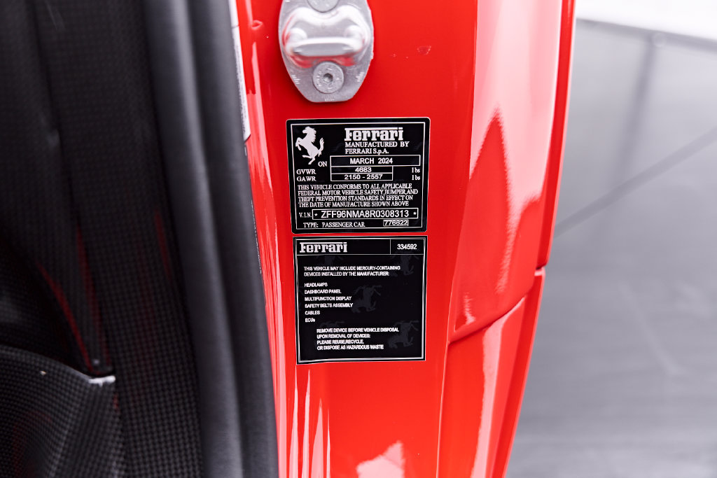 Used 2024 Ferrari SF90 Spider AWD/4WD image 58