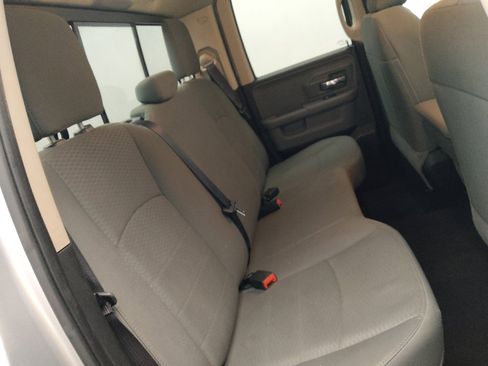 Used 2015 RAM 1500 Classic SLT image 19