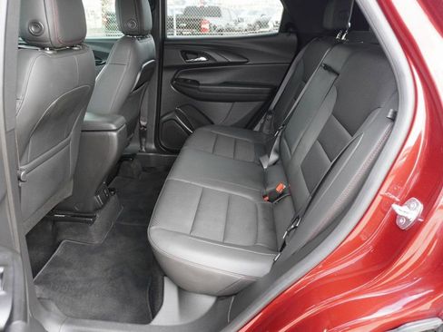 Used 2023 Chevrolet TrailBlazer RS w/ Convenience Package image 17