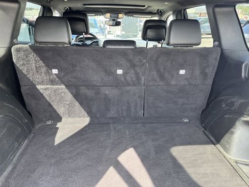 Used 2022 Jeep Grand Cherokee Limited image 19