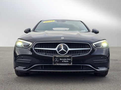 Used 2025 Mercedes-Benz C 300 4MATIC Sedan image 3